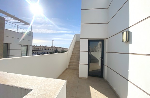 Resale - Villa Detached - Ciudad Quesada