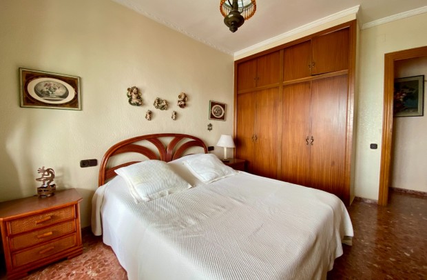 Resale - Apartment - Torrevieja - Playa del Cura