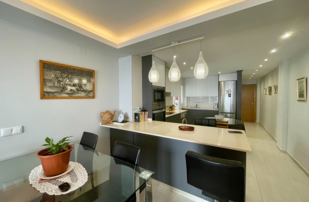 Resale - Apartment - Torrevieja - Playa del Cura