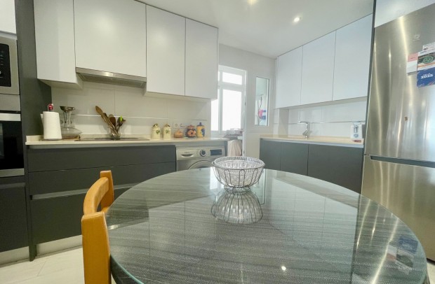 Resale - Apartment - Torrevieja - Playa del Cura