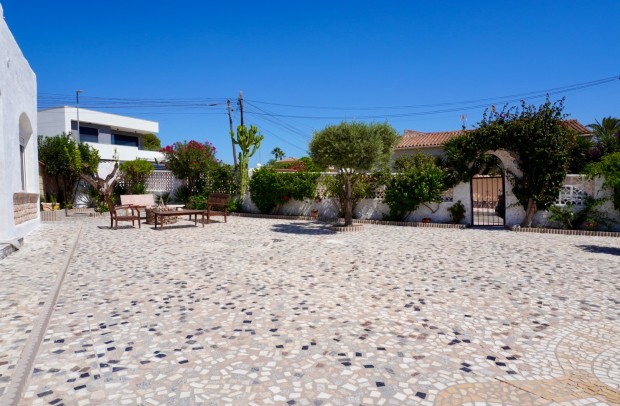 Reventa - Detached House / Villa - Ciudad Quesada