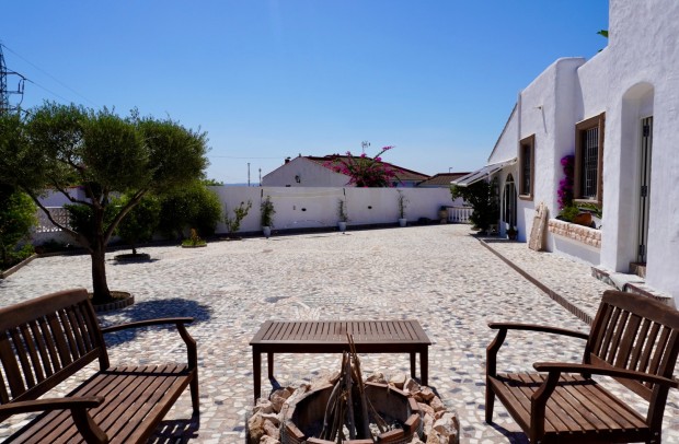 Reventa - Detached House / Villa - Ciudad Quesada