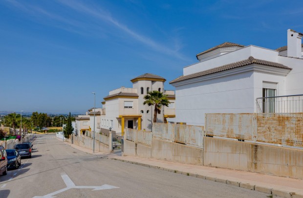 Nueva construcción  - Villa Detached - San Fulgencio - El Oasis