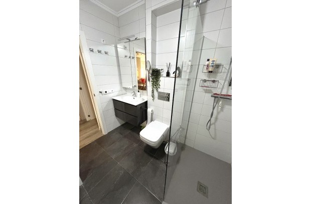 Revente - Detached House / Villa - Ciudad Quesada