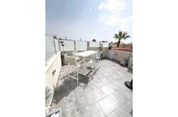 Revente - Detached House / Villa - Ciudad Quesada