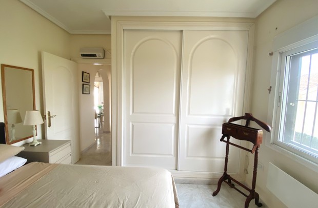 Revente - Detached House / Villa - Ciudad Quesada