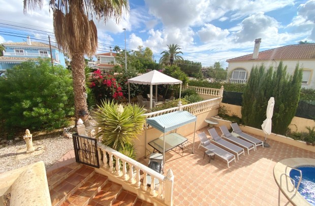 Revente - Detached House / Villa - Ciudad Quesada