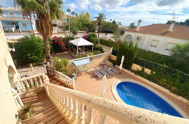 Revente - Detached House / Villa - Ciudad Quesada