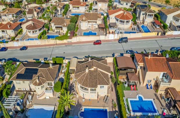 Resale - Detached House / Villa - Ciudad Quesada - Benimar