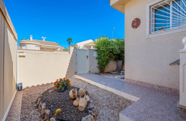 Resale - Detached House / Villa - Ciudad Quesada - Benimar