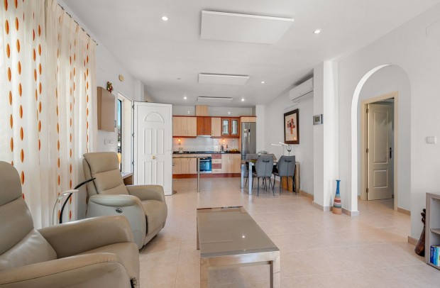 Resale - Detached House / Villa - Ciudad Quesada - Benimar