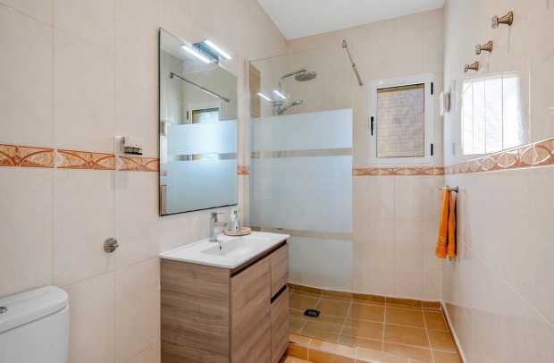 Resale - Detached House / Villa - Ciudad Quesada - Benimar