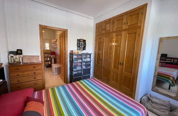 Resale - Detached House / Villa - Bigastro