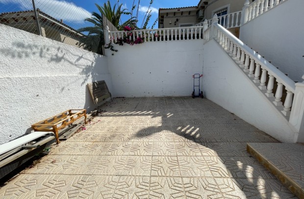 Resale - Detached House / Villa - Bigastro