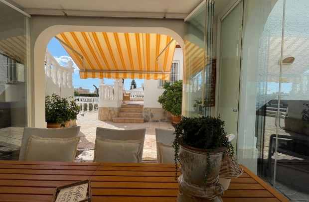 Resale - Villa / Detached - Ciudad Quesada - Rojales