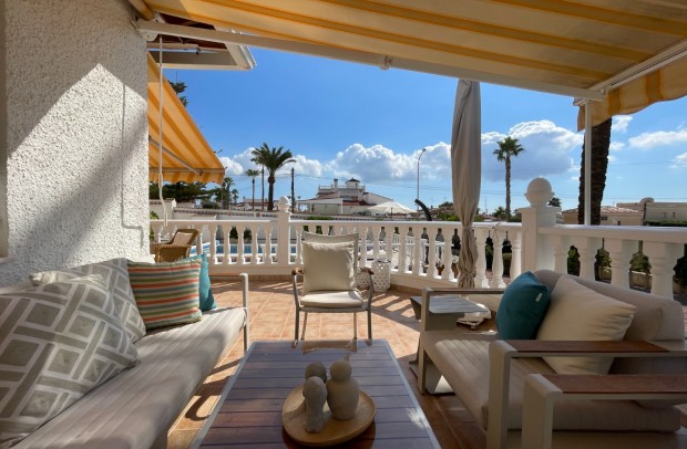 Resale - Villa / Detached - Ciudad Quesada - Rojales