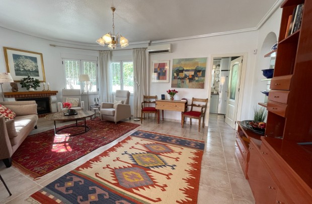 Resale - Villa / Detached - Ciudad Quesada - Rojales