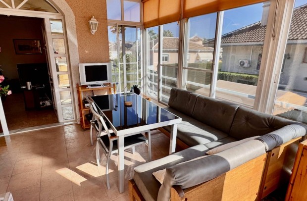 Resale - Villa Detached - Benferri