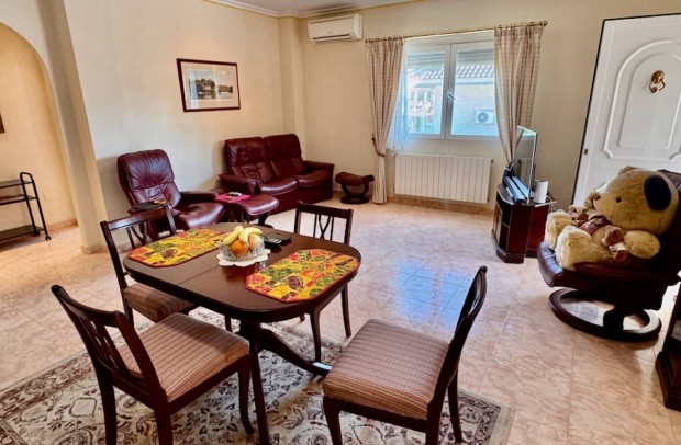 Resale - Villa Detached - Benferri