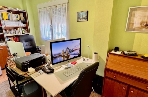 Resale - Villa Detached - Benferri