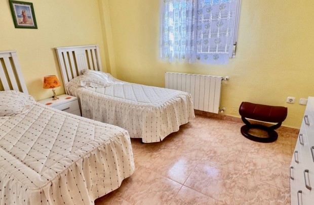 Resale - Villa Detached - Benferri