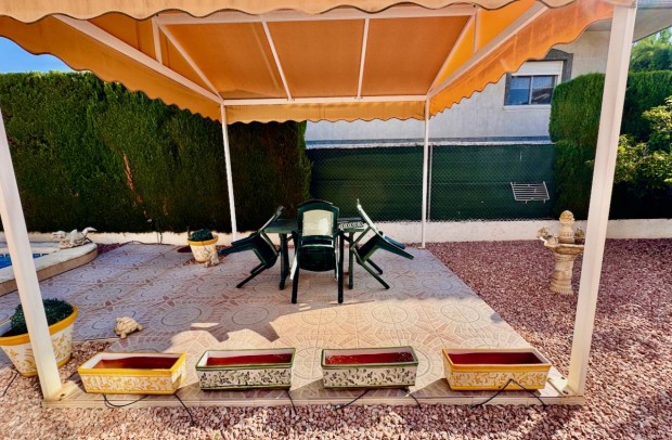 Resale - Villa Detached - Benferri