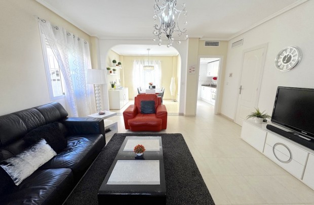 Resale - Townhouse - Ciudad Quesada - Ciudad Quesada - Doña Pepa