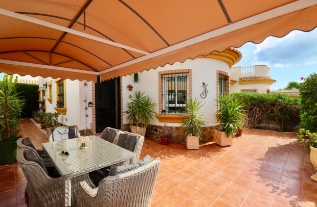 Resale - Detached House / Villa - Guardamar del Segura - El Raso