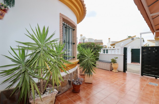Resale - Detached House / Villa - Guardamar del Segura - El Raso