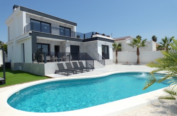 Revente - Villa Detached - Ciudad Quesada