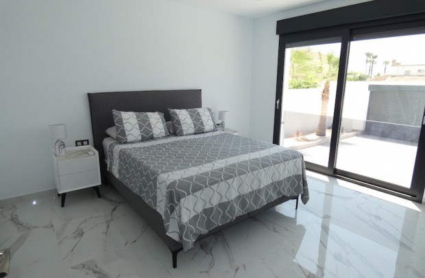 Revente - Villa Detached - Ciudad Quesada