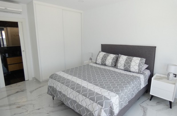 Revente - Villa Detached - Ciudad Quesada