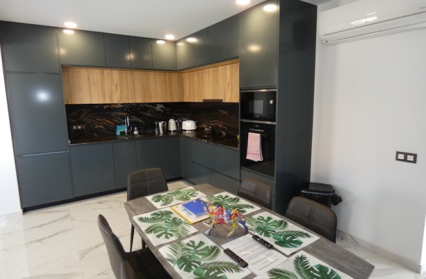 Revente - Villa Detached - Ciudad Quesada