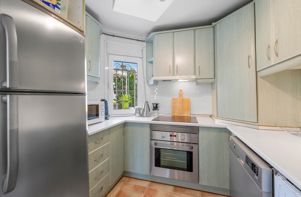 Resale - Detached House / Villa - Ciudad Quesada