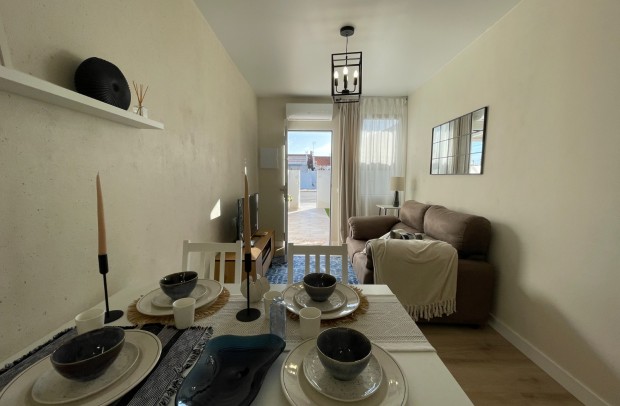 Resale - Town house - Torrevieja - Torretas
