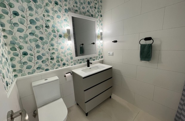 Resale - Town house - Torrevieja - Torretas