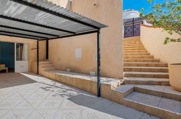 Resale - Villa Detached - Ciudad Quesada