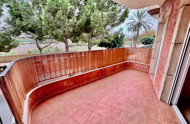 Resale - Apartment - Formentera del Segura