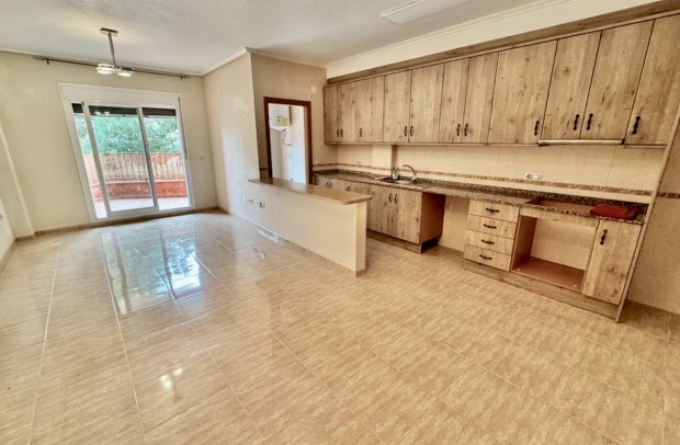 Resale - Apartment - Formentera del Segura