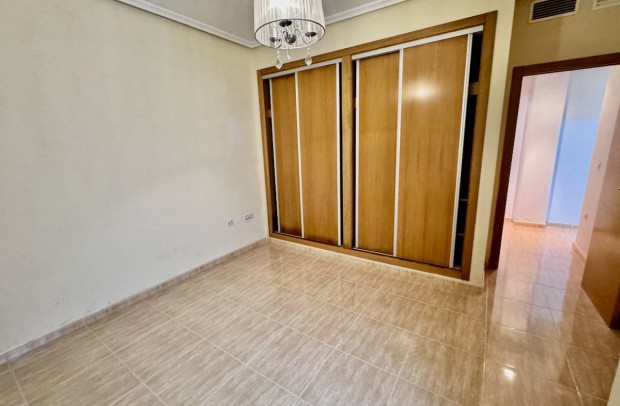 Resale - Apartment - Formentera del Segura