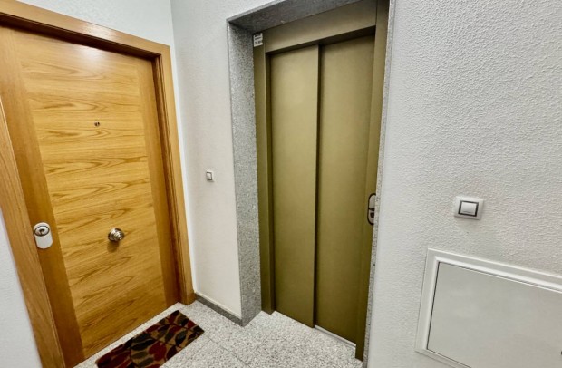 Resale - Apartment - Formentera del Segura