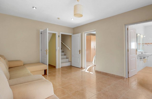 Resale - Villa Detached - Ciudad Quesada