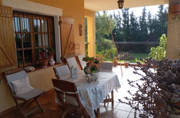 Revente - Detached House / Villa - Daya Nueva