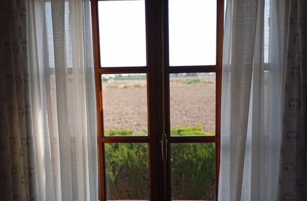 Revente - Detached House / Villa - Daya Nueva