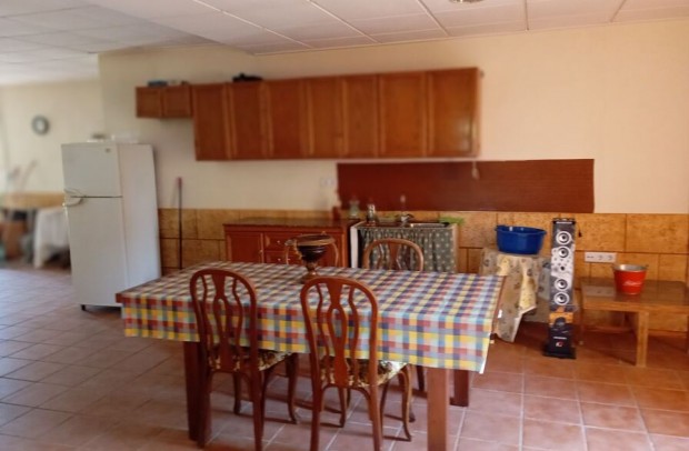 Revente - Detached House / Villa - Daya Nueva