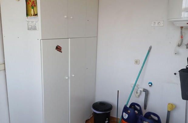 Revente - Detached House / Villa - Daya Nueva