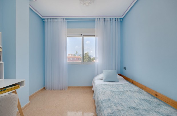 Revente - Apartment - Jacarilla