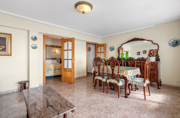 Resale - Apartment - Torrevieja
