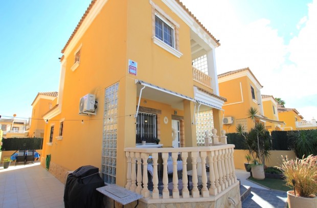 Resale - Detached House / Villa - Guardamar del Segura - El Raso