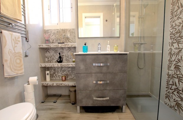 Resale - Detached House / Villa - Guardamar del Segura - El Raso